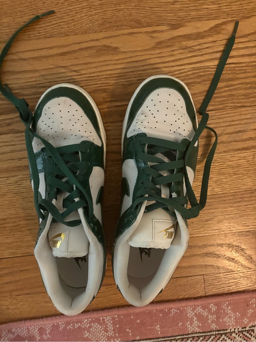 Nike Dunks White and Green Low-Top Sneakers